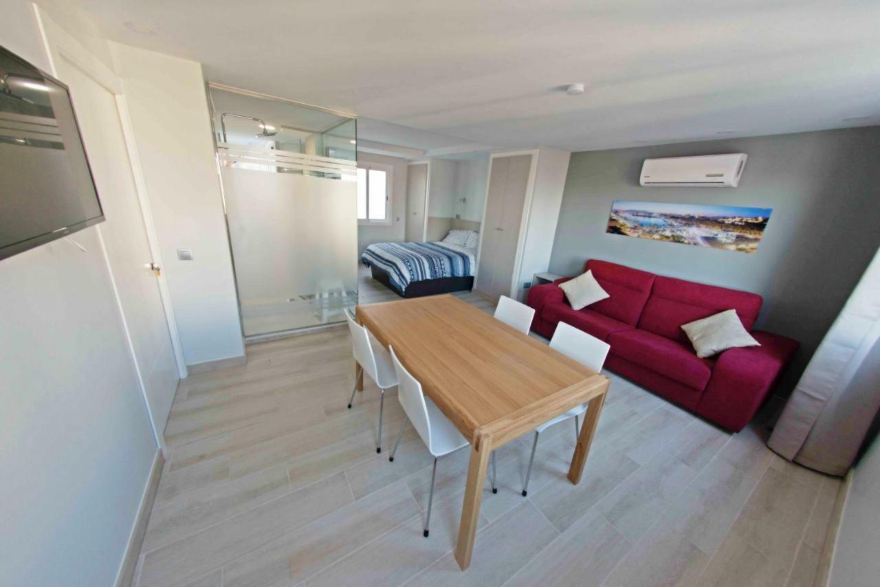 Luxury And Cozy Apartment Malaga Exterior photo